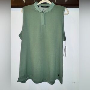NWT Nike Women's Green Sleeveless Golf Shirt Size XXL